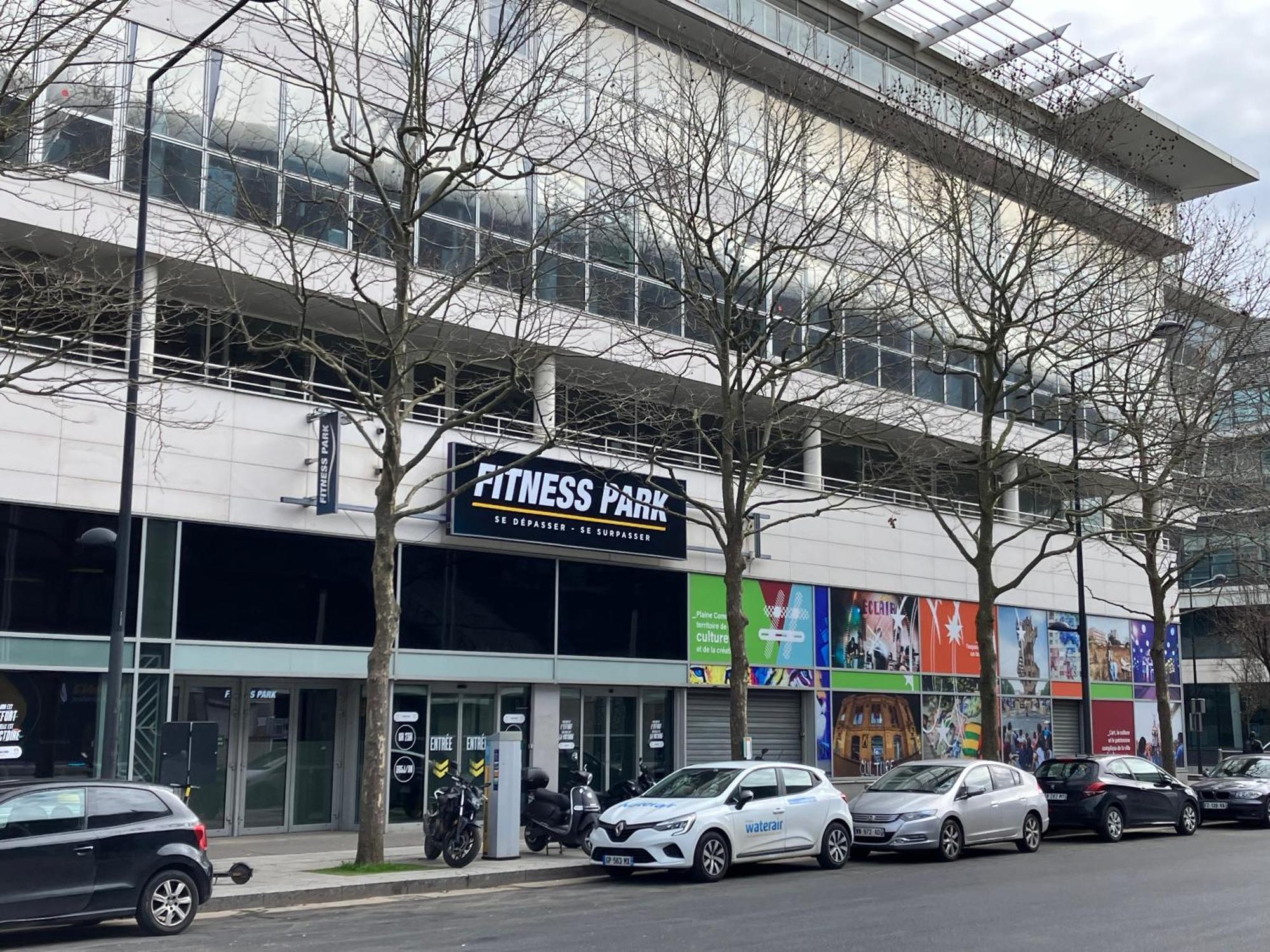 Appartement Sur Et Garage Au Stade De France A 2 Mn De Paris, 20 De Roissy Cdg Et 30 De La Defense Animaux Bienvenus 생드니 외부 사진